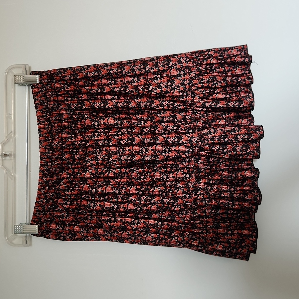 Zara red and black floral skirt- medium